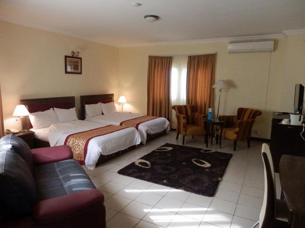 Blue Lodge Hotel ラゴス 部屋 写真
